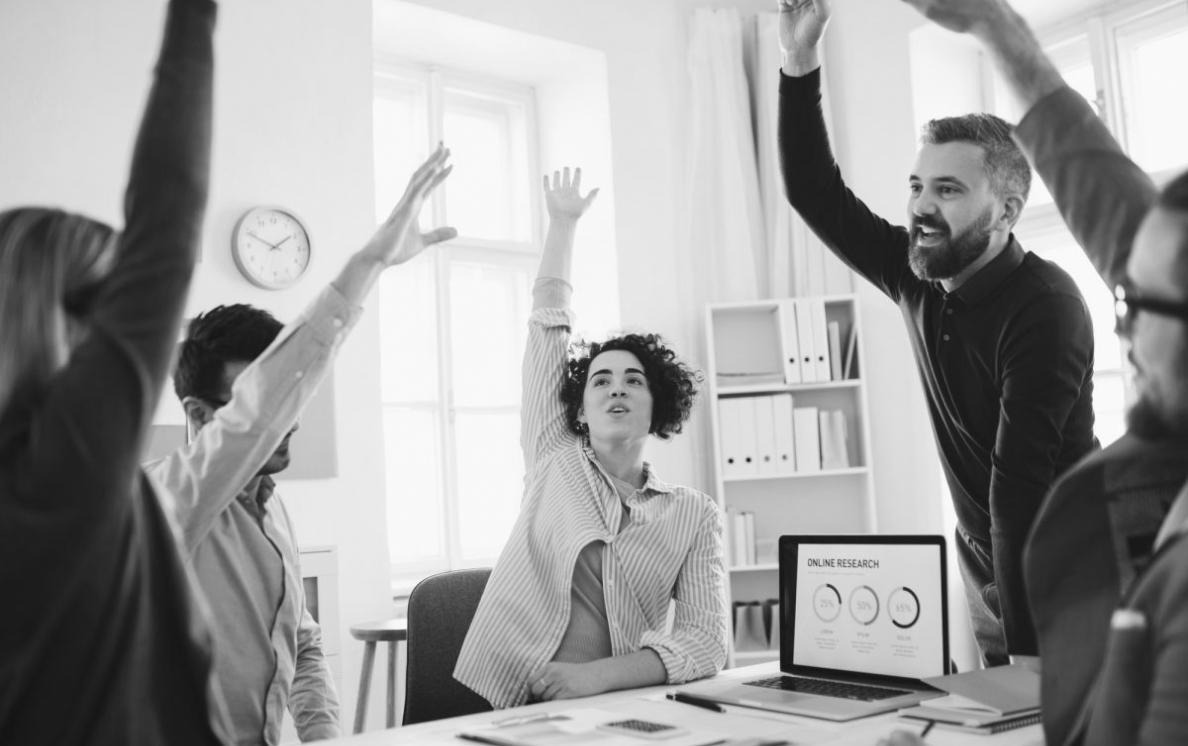 Ambiente de aprendizaje profesional adaptado a la comunidad local